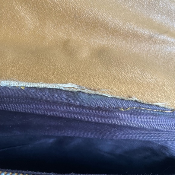 Vintage Leather Embossed Tooled Purse Bag - Picture 7 of 13